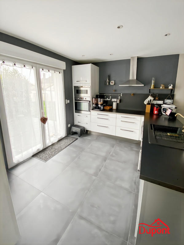 Maison - 97 m² - 4 pièces