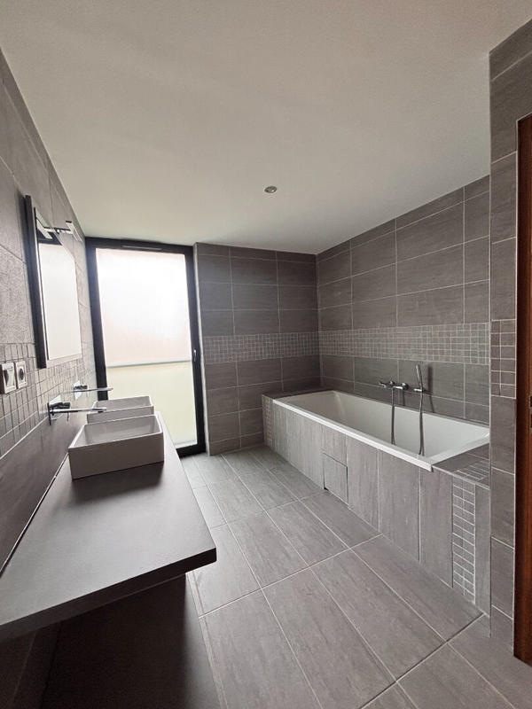 Maison - 156 m² - 5 pièces