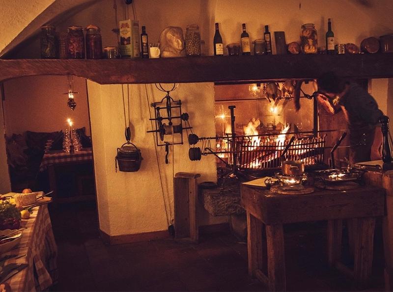 Local commercial - 1 074 m² - 30 pièces