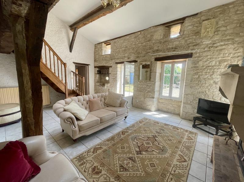 Maison - 172 m² - 6 pièces