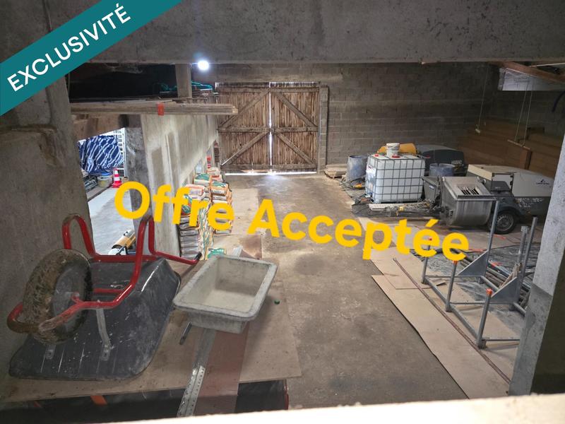 Maison - 407 m² - 3 pièces