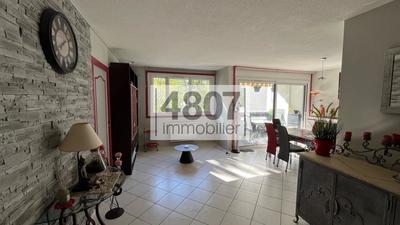 Appartement - 82 m² - 4 pièces