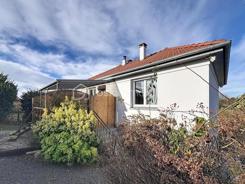 Maison - 105 m² - 6 pièces