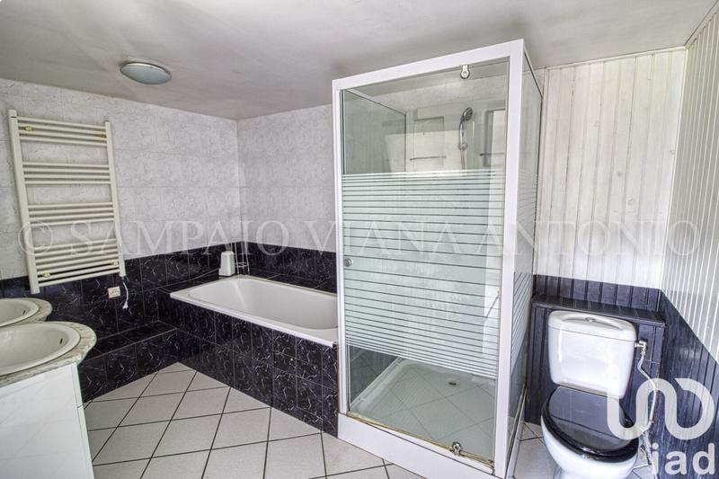 Maison - 96 m² - 4 pièces