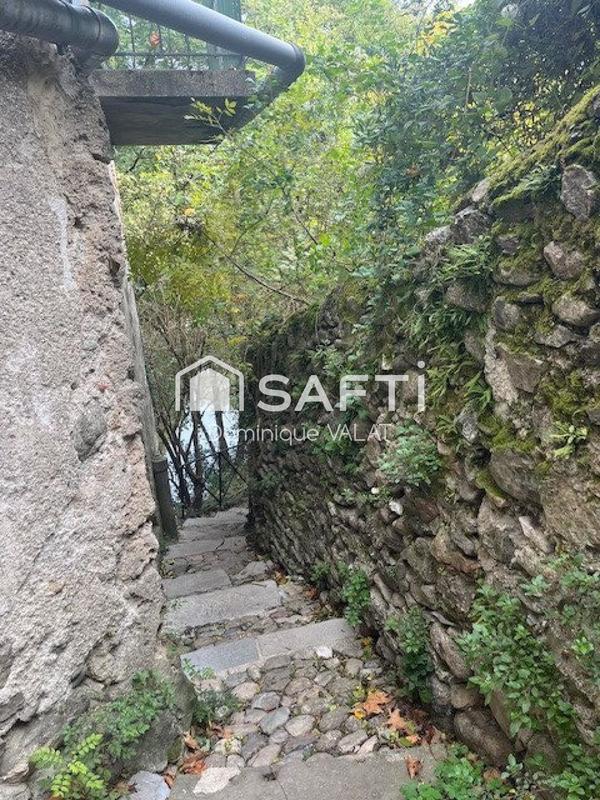 Appartement - 126 m² - 6 pièces