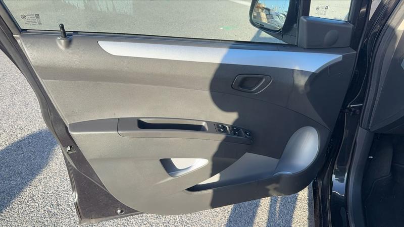 Chevrolet Spark 1.2 81 Ltz