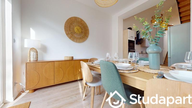 Chambre - 11 m² - 1 pièce