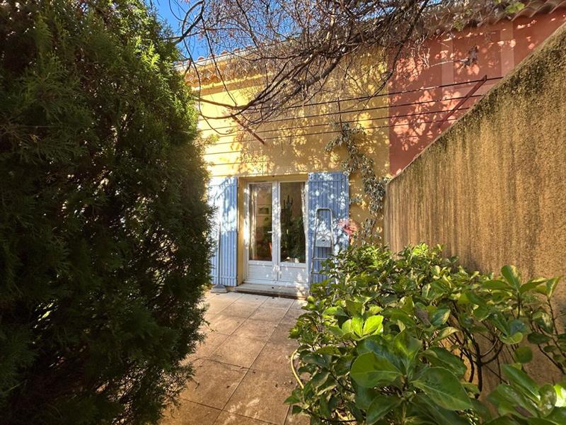 Maison - 100 m² - 1 pièce