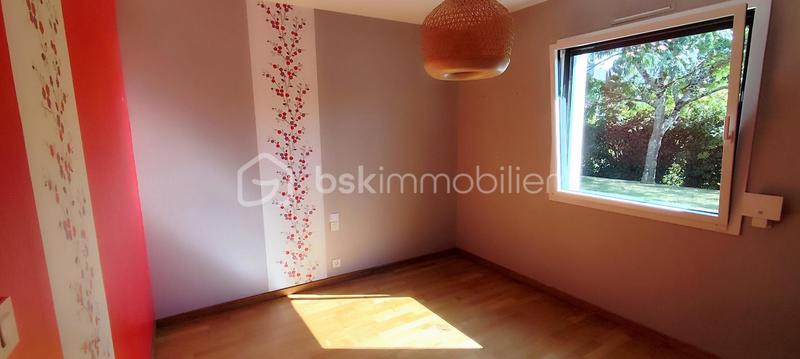 Maison - 142 m² - 5 pièces