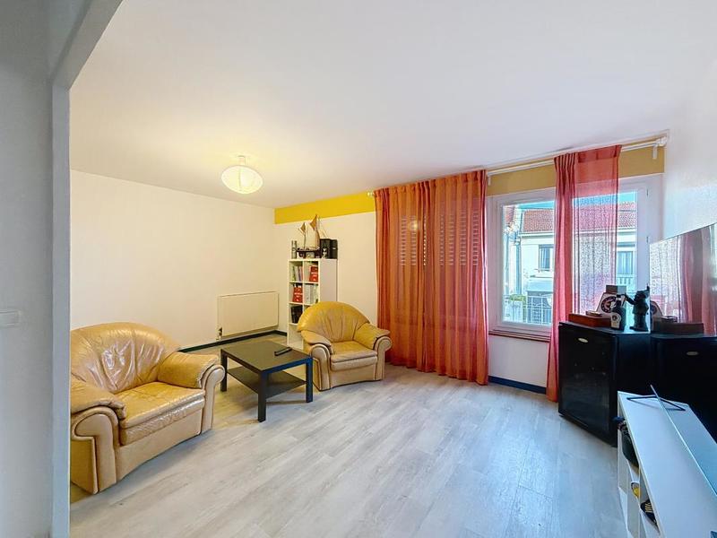 Appartement - 70 m² - 3 pièces