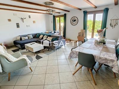 Maison - 120 m² - 5 pièces