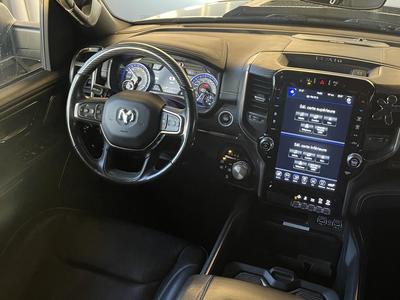 Dodge Ram V8 5,7l Crew Limited Box Tva