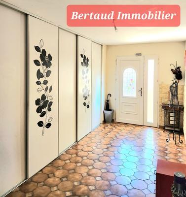 Maison de ville - 120 m² - 5 pièces