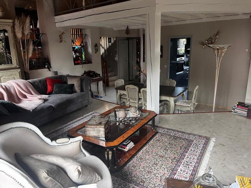 Maison - 165 m² - 5 pièces