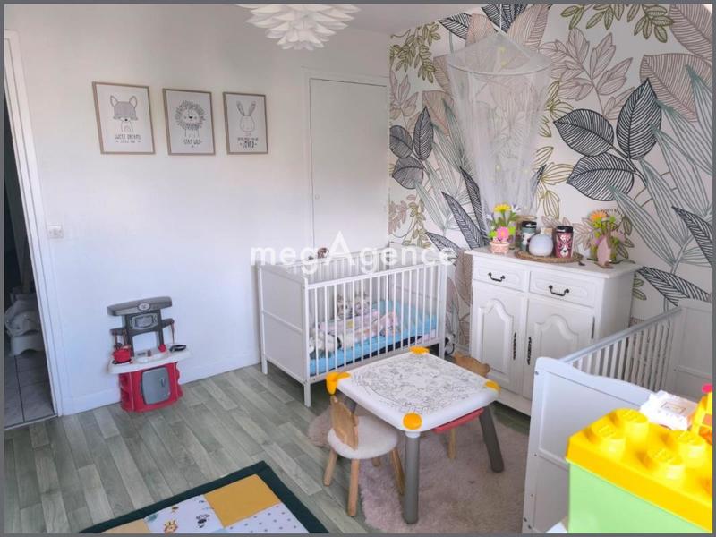 Appartement - 83 m² - 4 pièces