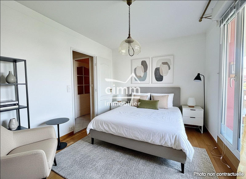 Appartement - 82 m² - 4 pièces