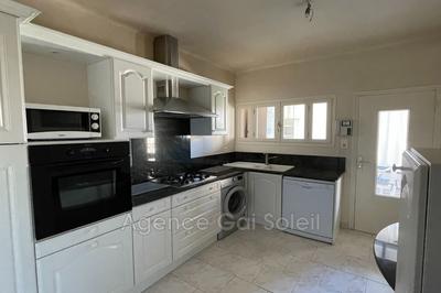 Maison - 130 m² - 4 pièces