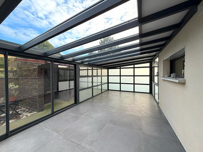 Maison - 200 m² - 5 pièces