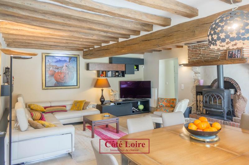 Maison ancienne - 251 m² - 7 pièces