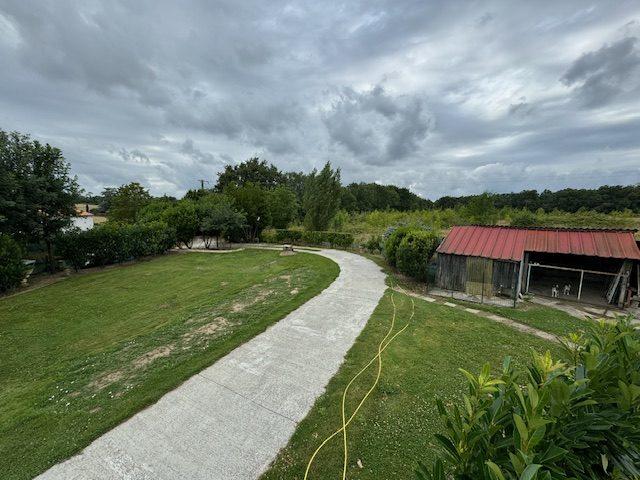 Maison - 96 m² - 4 pièces