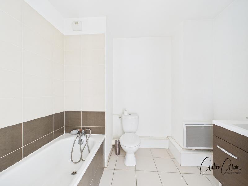 Maison - 86 m² - 4 pièces