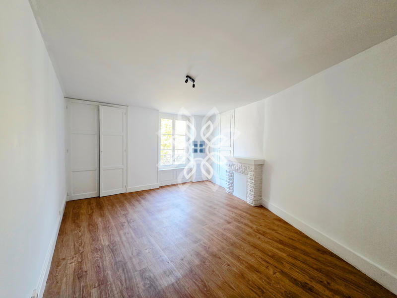 Appartement - 109 m² - 4 pièces