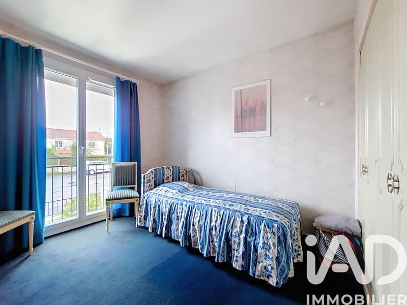 Maison - 195 m² - 7 pièces