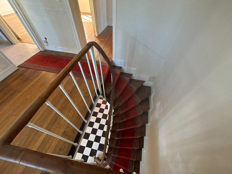 Maison - 174 m² - 6 pièces