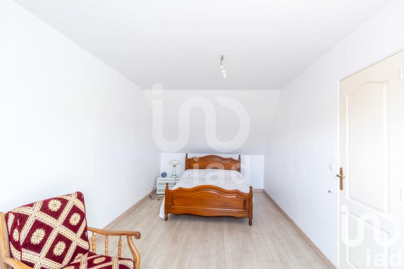 Maison - 179 m² - 7 pièces