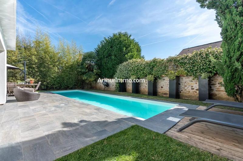 Maison - 147 m² - 6 pièces