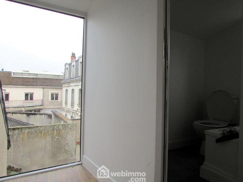 Immeuble - 84 m² - 4 pièces