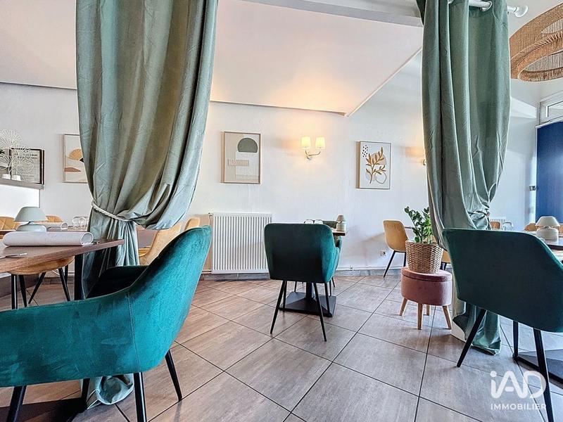 Local commercial - 128 m²