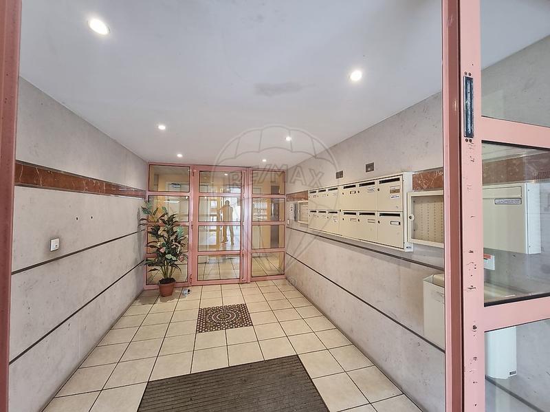 Appartement - 86 m² - 4 pièces