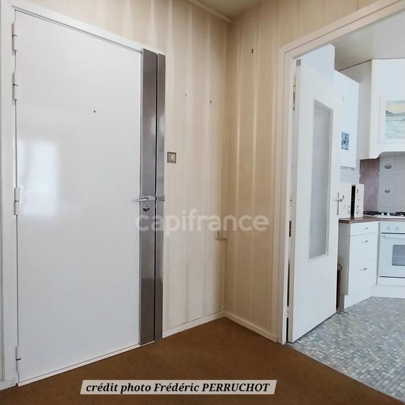 Appartement - 98 m² - 5 pièces