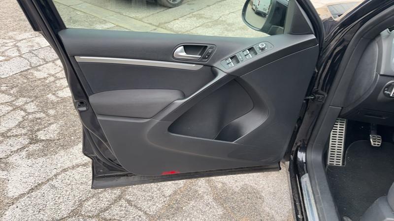 Volkswagen Tiguan 2.0 Tdi 140 R-Line