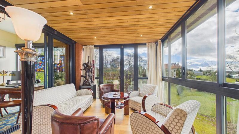 Maison d'architecte - 321 m² - 10 pièces