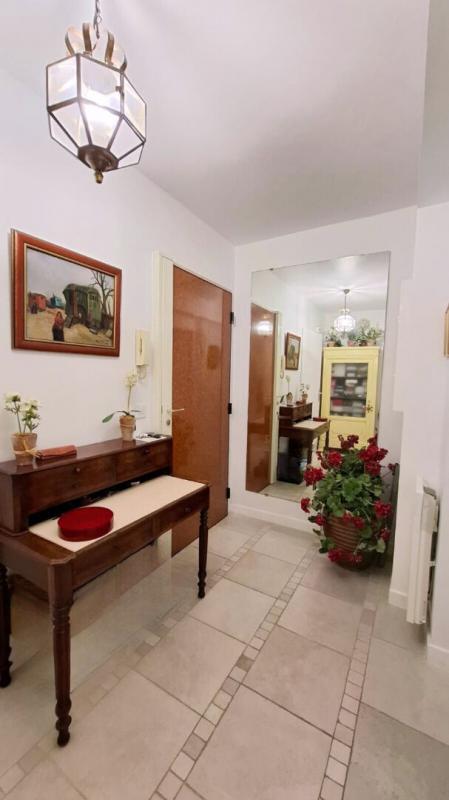 Appartement - 93 m² - 3 pièces