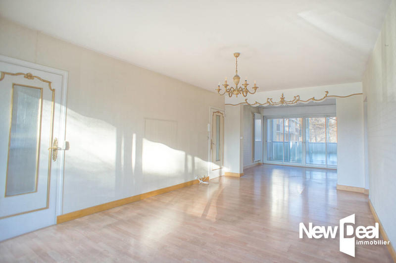 Appartement - 97 m² - 5 pièces