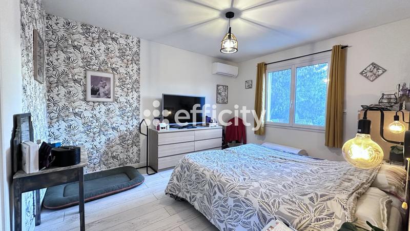 Villa - 190 m² - 6 pièces