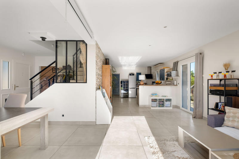 Maison - 131 m² - 6 pièces