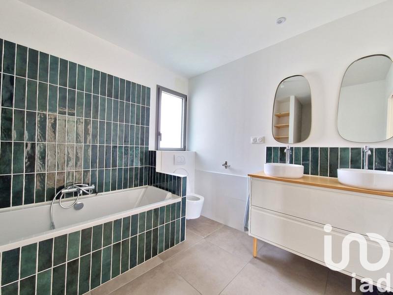 Maison - 105 m² - 5 pièces