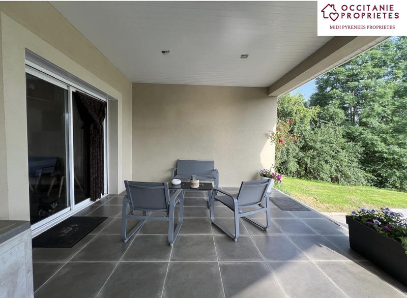 Villa - 183 m² - 6 pièces