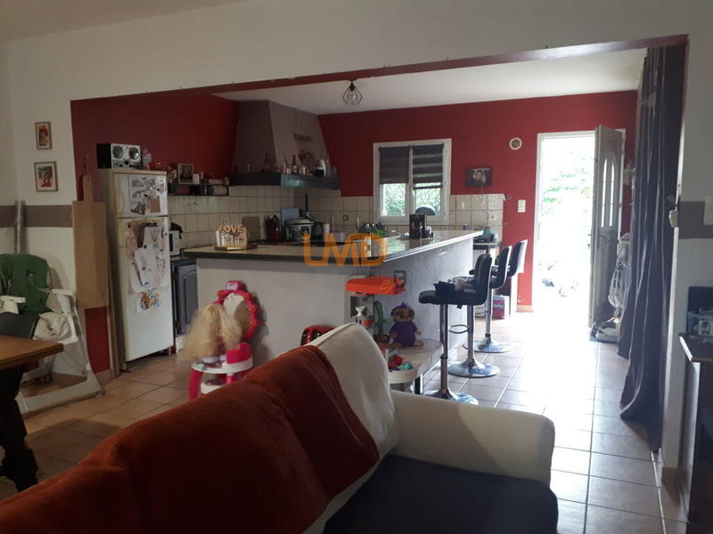 Maison - 96 m² - 4 pièces