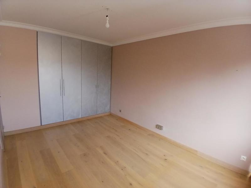 Appartement - 92 m² - 5 pièces