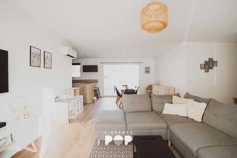 Maison - 90 m² - 4 pièces