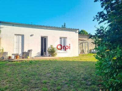 Maison - 163 m² - 10 pièces