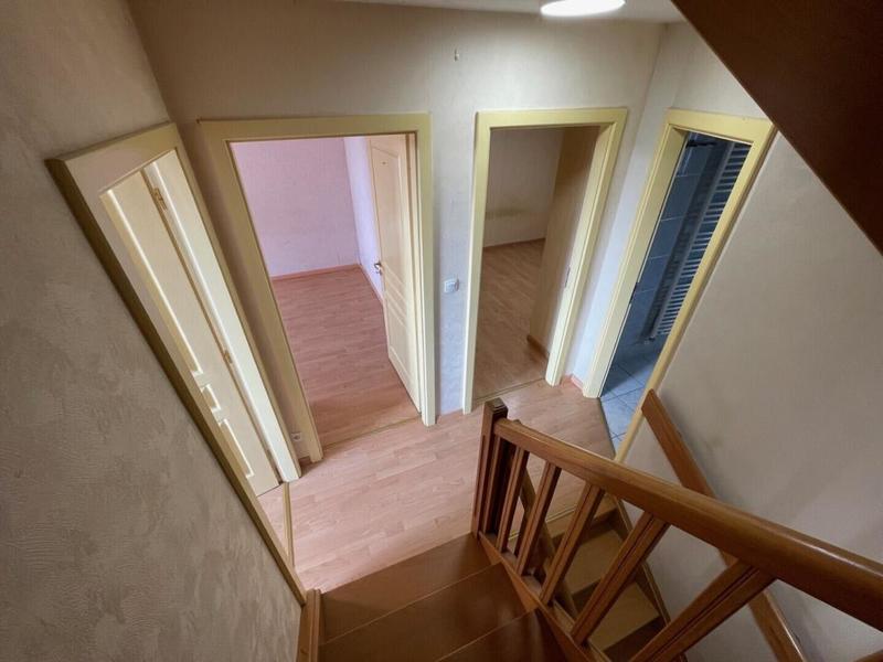 Maison - 97 m² - 6 pièces