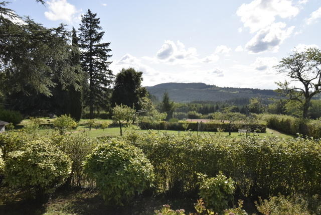 Maison - 320 m² - 10 pièces