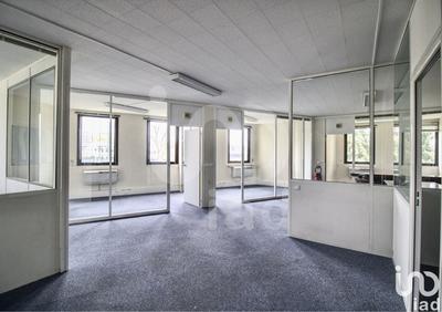 Bureau - 329 m²