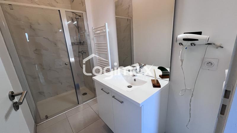 Appartement - 84 m² - 4 pièces